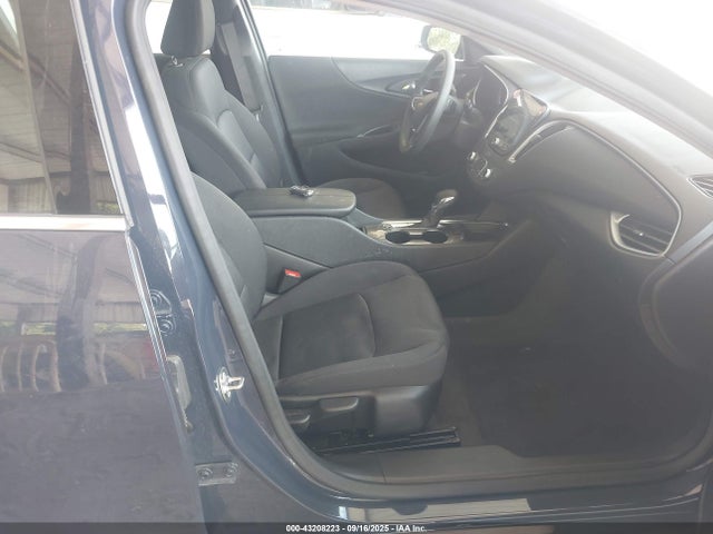1G1ZD5ST1SF134606 Chevrolet lfv