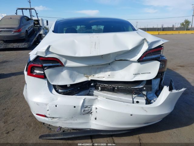 2018 TESLA MODEL 3 5YJ3E1EB4JF134317 Photo 5