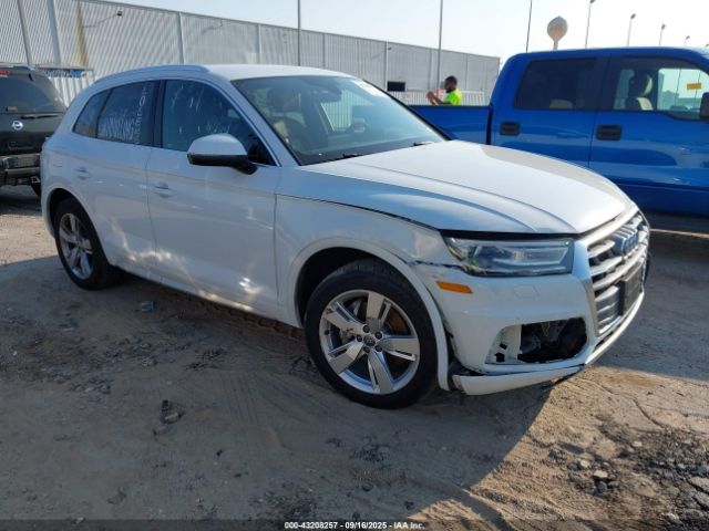 2019 AUDI Q5 WA1ANAFY5K2109922 Photo 0