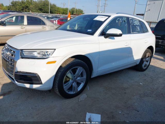 2019 AUDI Q5 WA1ANAFY5K2109922 Photo 1