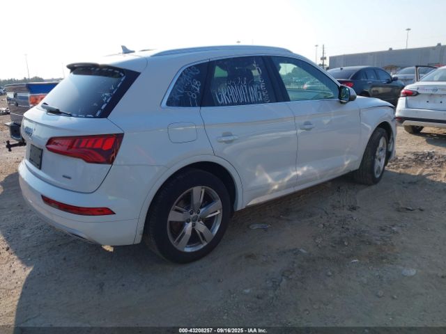 2019 AUDI Q5 WA1ANAFY5K2109922 Photo 3