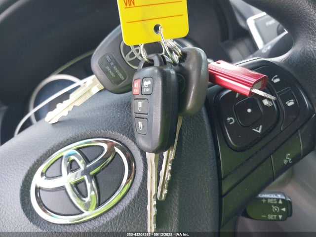 Toyota 2ar-fe 2017 4T1BF1FK8HU807050 Image 11