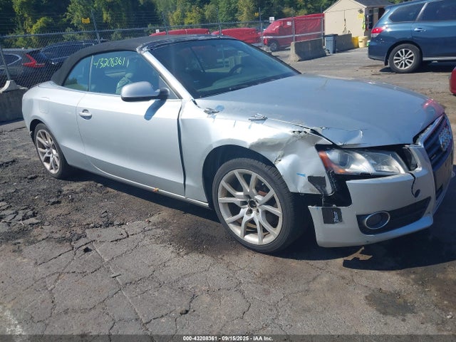 2010 AUDI A5 WAUCFAFH8AN022246 Photo 0