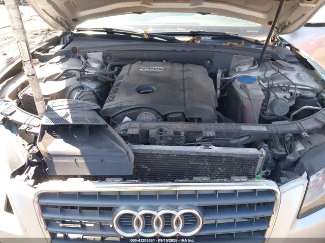 2010 AUDI A5 WAUCFAFH8AN022246 Photo 9
