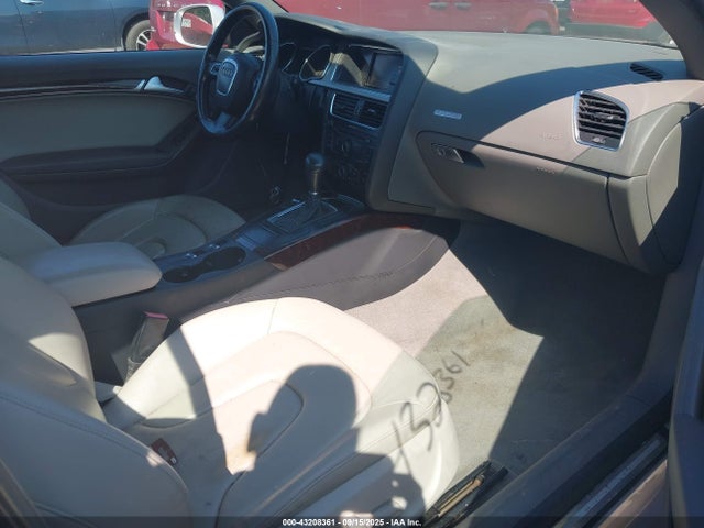 2010 AUDI A5 WAUCFAFH8AN022246 Photo 4