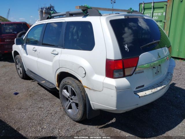 2011 MITSUBISHI ENDEAVOR 4A4JN3AS0BE015748 Photo 2