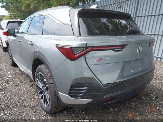2024 ACURA ZDX 4W5KHNRL9RZ516638 Photo 2