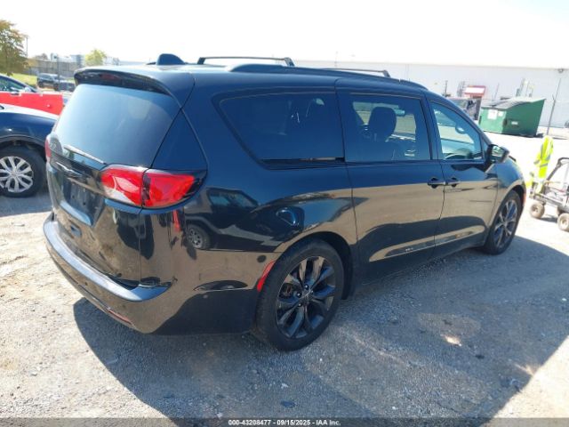 2018 CHRYSLER PACIFICA 2C4RC1EG4JR204270 Photo 3