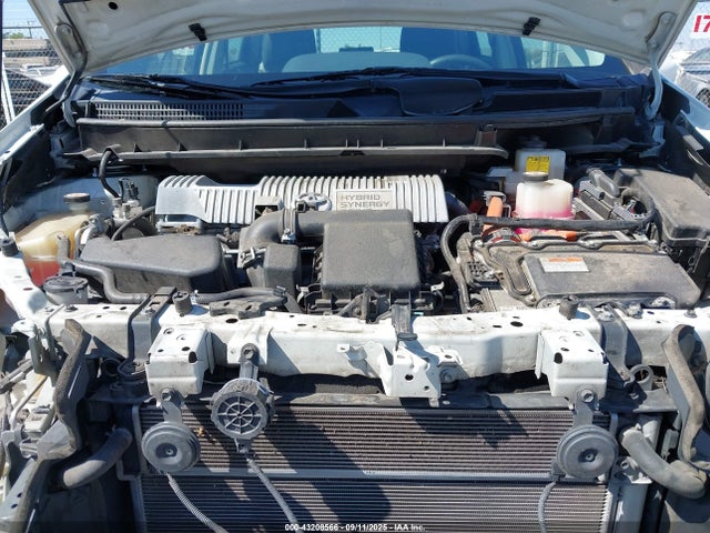JTDZN3EUXHJ063750 Toyota 2zr-fxe, 5jm