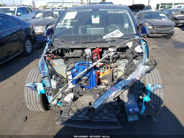 2023 TESLA MODEL Y 7SAYGDEE9PA077875 Photo 9