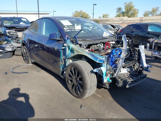 7SAYGDEE9PA077875 Tesla 2023