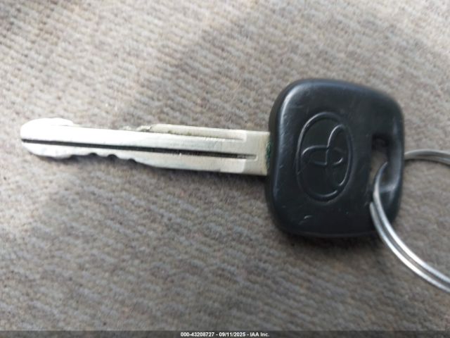 2004 TOYOTA COROLLA 1NXBR32E44Z249209 Photo 10