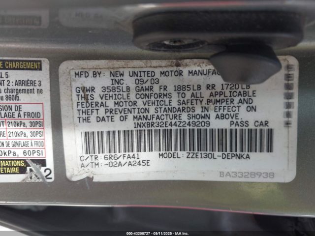 2004 TOYOTA COROLLA 1NXBR32E44Z249209 Photo 8