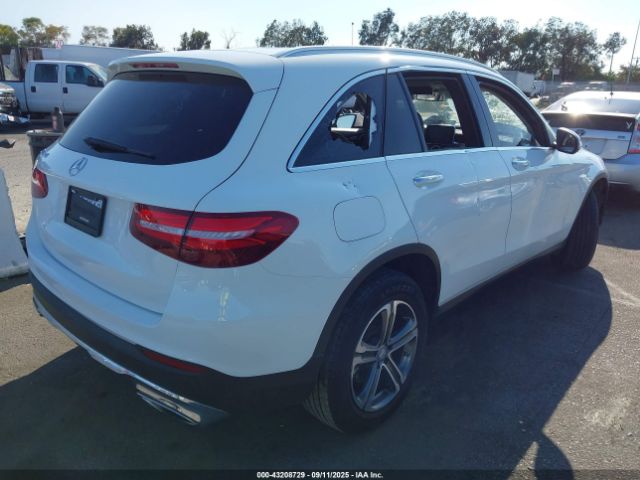 2016 MERCEDES-BENZ GLC 300 WDC0G4JB3GF040528 Photo 3