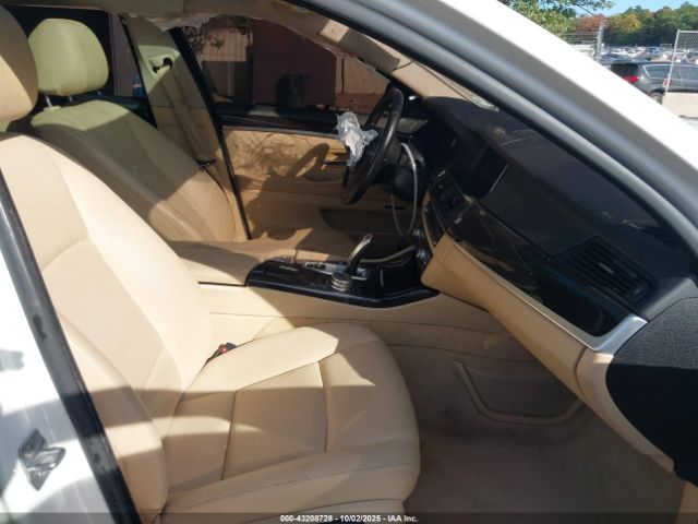 2014 BMW 528I WBA5A7C51ED616483 Photo 4