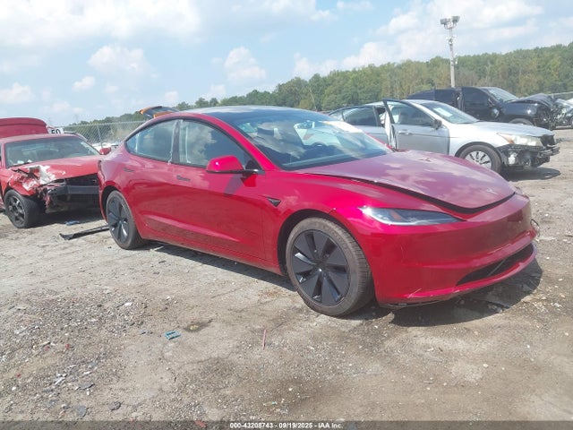 2025 TESLA MODEL 3 5YJ3E1EA9SF990253 Photo 0
