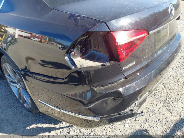 Volkswagen 2019 2019 1VWMA7A33KC010570 Image 20