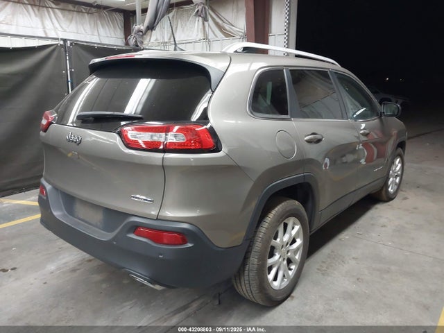 1C4PJLCS5GW258872 Jeep Cherokee