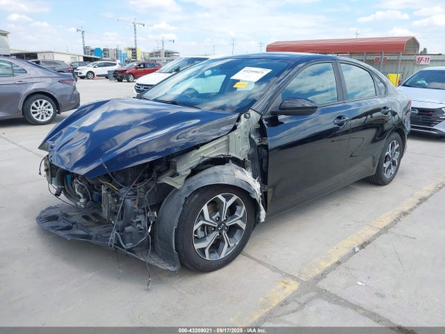 3KPF24AD3KE066050 KIA Forte Lxs