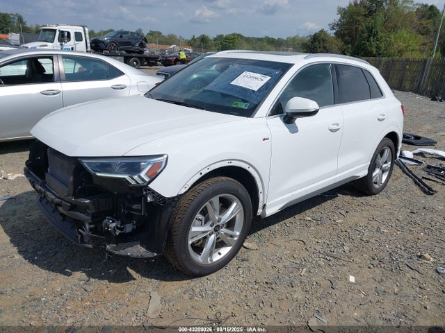2024 AUDI Q3 WA1EECF34R1179476 Photo 1