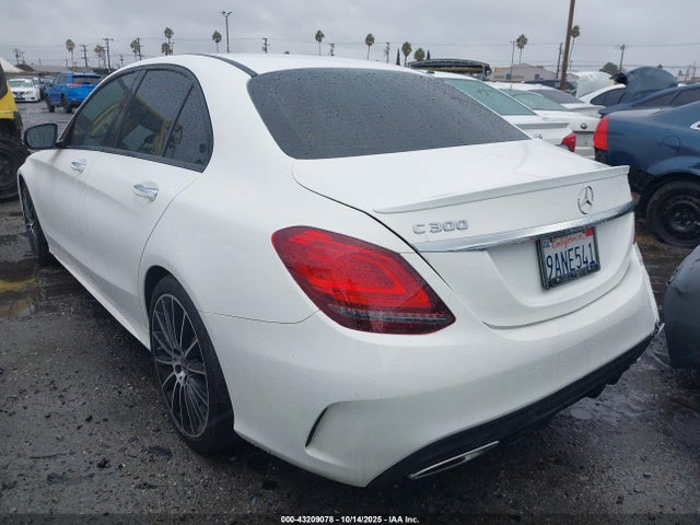 Mercedes-Benz m264 2021 W1KWF8DB7MR636845 Image 3