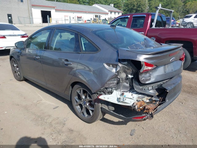 Ford 2014 2014 1FADP3F22EL188023 Image 3