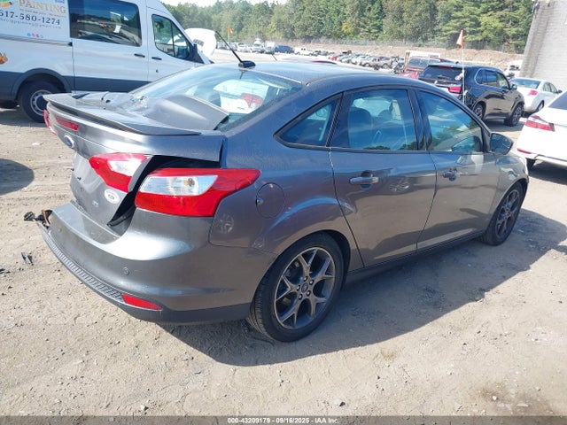 Ford 2014 2014 1FADP3F22EL188023 Image 4