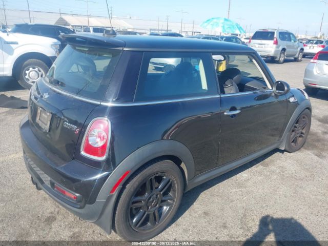 2013 MINI HARDTOP WMWSV3C57DT395721 Photo 3