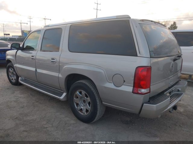 2004 CADILLAC ESCALADE ESV 3GYFK66N44G206685 Photo 2
