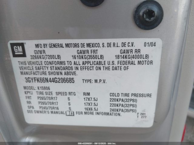 2004 CADILLAC ESCALADE ESV 3GYFK66N44G206685 Photo 8