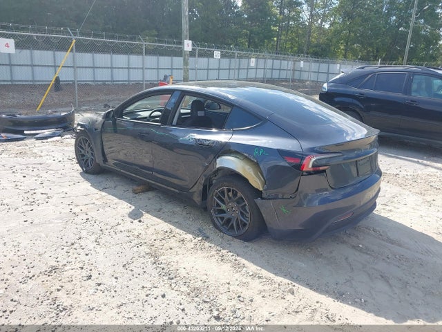 2025 TESLA MODEL 3 5YJ3E1EA9SF968009 Photo 2