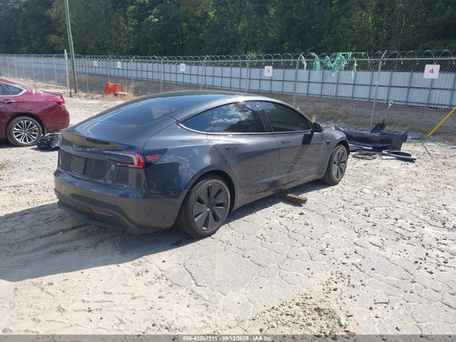 2025 TESLA MODEL 3 5YJ3E1EA9SF968009 Photo 3