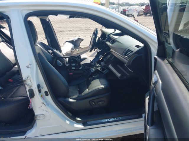 2015 LEXUS CT 200H JTHKD5BHXF2245848 Photo 4