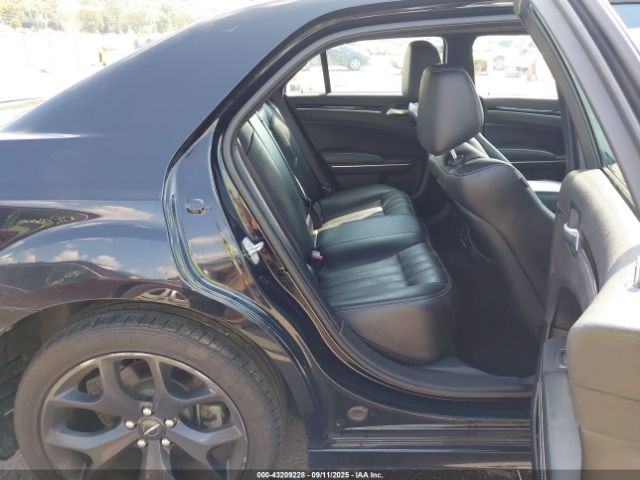 2022 CHRYSLER 300 2C3CCABG7NH136427 Photo 7