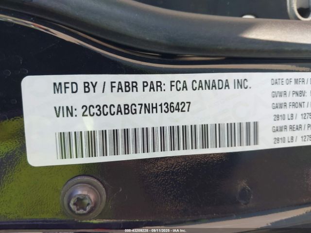 2022 CHRYSLER 300 2C3CCABG7NH136427 Photo 8