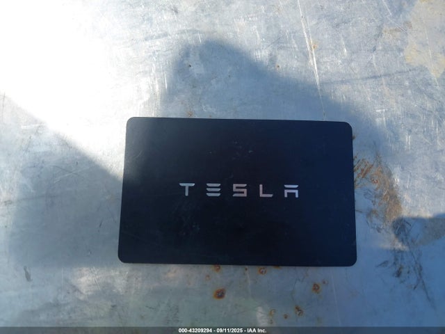2023 TESLA MODEL Y 7SAYGDEF6PF807723 Photo 10