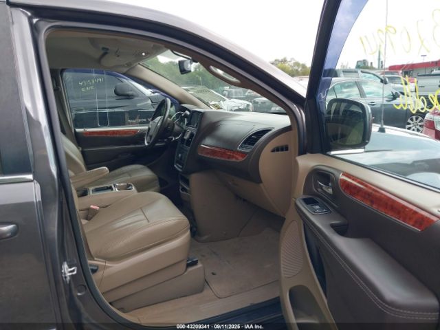 2016 CHRYSLER TOWN & COUNTRY 2C4RC1BG5GR279833 Photo 4