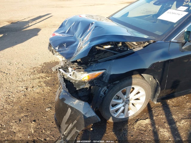 2018 Toyota Camry Le მანქანა იყიდება აუქციონზე, vin: 4T1B11HK5JU089510, აუქციონის ნომერი: 43209397
