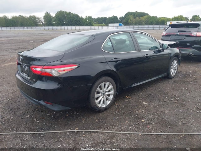2018 Toyota Camry Le მანქანა იყიდება აუქციონზე, vin: 4T1B11HK5JU089510, აუქციონის ნომერი: 43209397