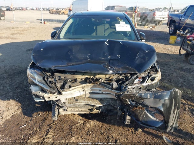 2018 Toyota Camry Le მანქანა იყიდება აუქციონზე, vin: 4T1B11HK5JU089510, აუქციონის ნომერი: 43209397