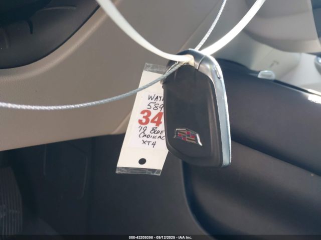 2019 CADILLAC XT4 1GYFZCR42KF163623 Photo 10