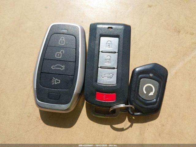 2017 MITSUBISHI OUTLANDER JA4AD3A35HZ059971 Photo 10