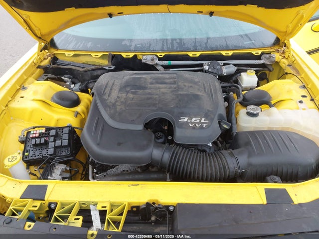 Dodge Challenger 2018 2C3CDZAG0JH317943 Image 10