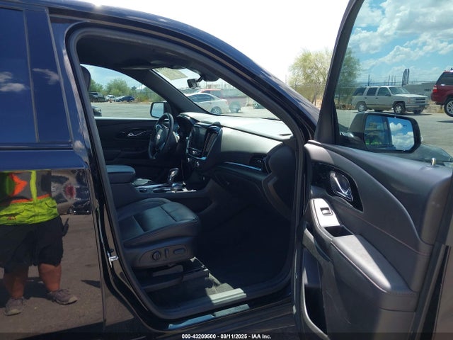 1GNERJKW7NJ160985 Chevrolet lfy