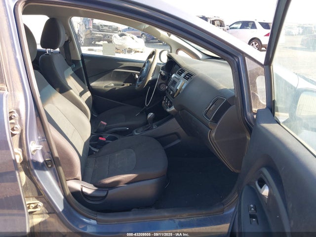 KIA gamma 2016 KNADM4A38G6572282 Image 5