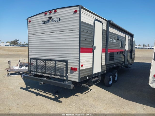 4X4TCKY26J9129146 Forest River 2018