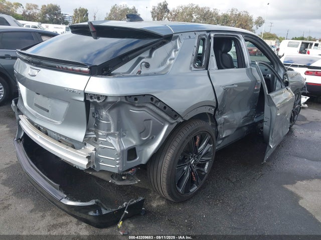 2024 CADILLAC LYRIQ 1GYKPWRL4RZ125218 Photo 3
