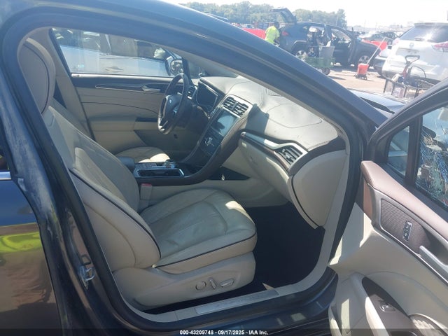 2017 FORD FUSION ENERGI 3FA6P0SU3HR335583 Photo 4