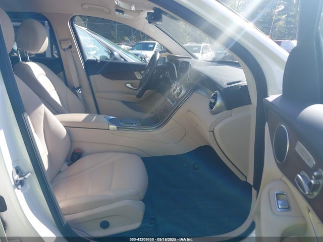 W1N0G8EB2NG116344 Mercedes-Benz m274