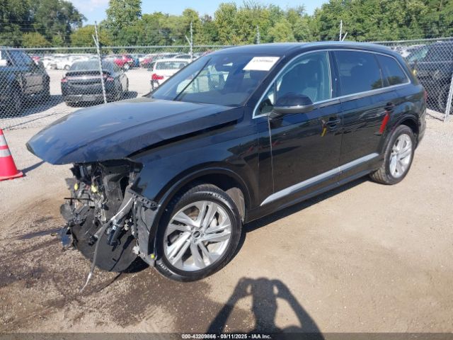 2021 AUDI Q7 WA1LJAF77MD022834 Photo 1